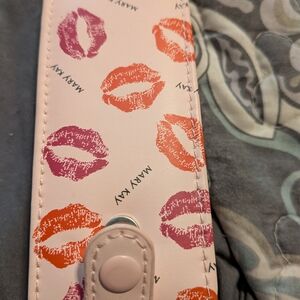 Mary Kay Lip Print Wallet
